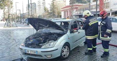 Shkrumbohet nga flakët makina në ecje në Vlorë Kronikë