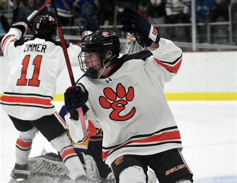 Residents are canceling the Edwardsville Intelligencer today 4