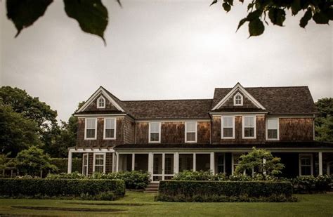 Ina Gartens East Hampton Home Barn And Gardens Blue And White Home