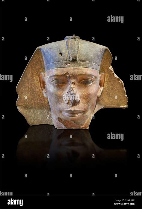 Egyptian statue sculpture head of a sphinx of king Djedefre, 2528-2520 ...