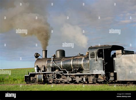 Locomotora De Humo Fotograf As E Im Genes De Alta Resoluci N Alamy