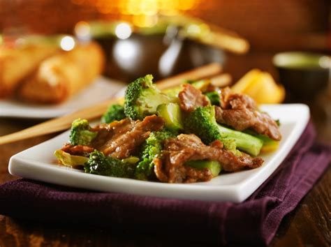 Teriyaki Rind Mit Brokkoli Filetsteak