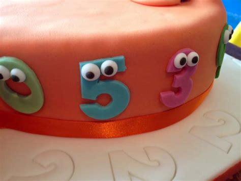 lauralovescakes...: Numberjacks #2 Cake