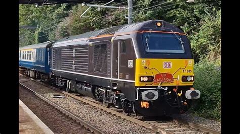 Class 67005 Queens Messenger Platinum Jubilee 67007 Pass Harringay