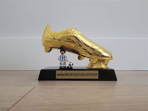 Lionel Messi - Golden Boot + Figure (Messi Argentina) - Catawiki