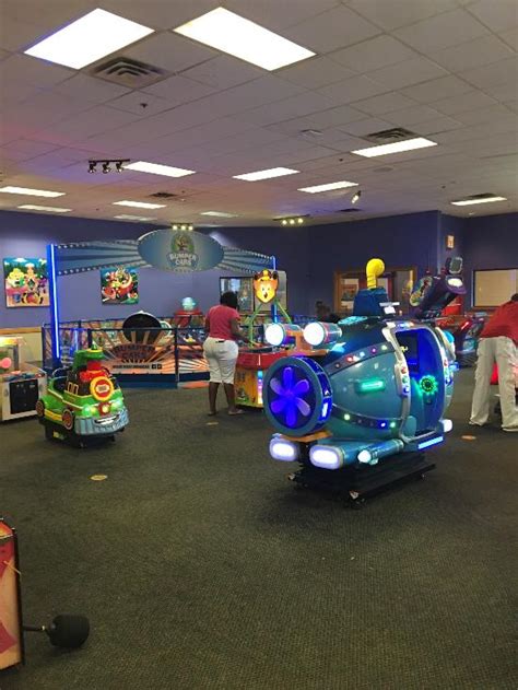 Chuck E Cheeses Tampa Menu Prices And Restaurant Reviews Tripadvisor