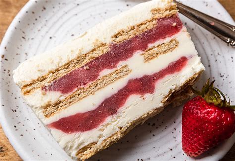 Strawberry Cream Cheese Icebox Cake | Heinen's Grocery Store