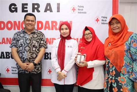 Pemkab Pj Sekda Dan Ketua PMI Bintan Resmikan Gerai Donor Darah