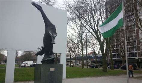 Op Deze Plekken In Rotterdam Kun Je Naar De Dodenherdenking Van 4 Mei