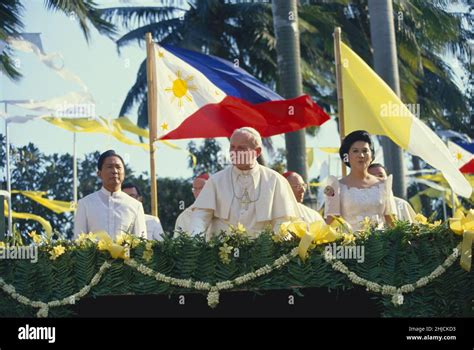 Pope John Paul Ii Visiting Philippines Hi Res Stock Photography And