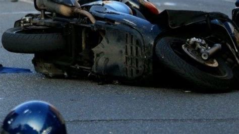 Incidente Con Lo Scooter Morto Un Ragazzo Di 15 Anni Tragedia Nella