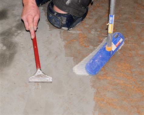 Remove Floor Coverings Removal Techniques Removing Adhesive Residue