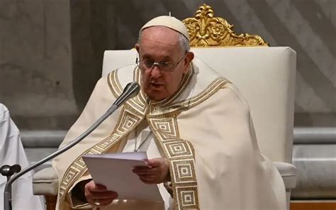 Papa Francisco Passa Por Fisioterapia Respiratória E Continua Em Boa