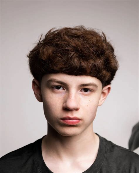 Edgar haircut styles that are taking over the grooming world 8