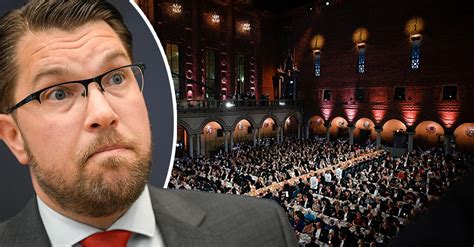 Jimmie Åkesson Välkomnas Till Nobelfesten