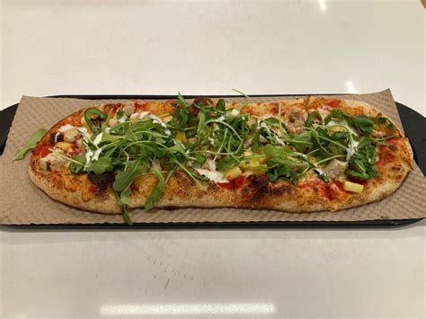 Junxiao Shi On Twitter Pineapple Jak D With Extra Veggies Pizza