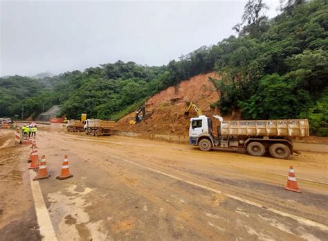 Deslizamento na BR 376 Equipes entram no 4º dia de buscas por