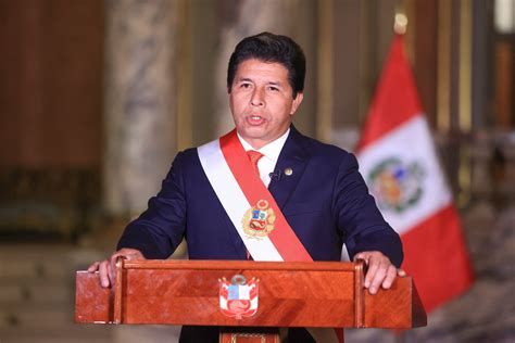 Castillo Renovará Su Gabinete Tras Renuncia De Primer Ministro De Perú