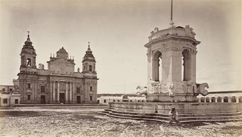 Historia De Centroam Rica On Twitter La Plaza De Armas De Guatemala