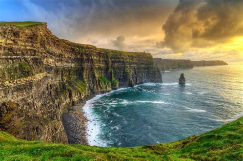 Cliffs Of Moher Vid Solnedg Ngen Co Clare Irland Puzzle Factory