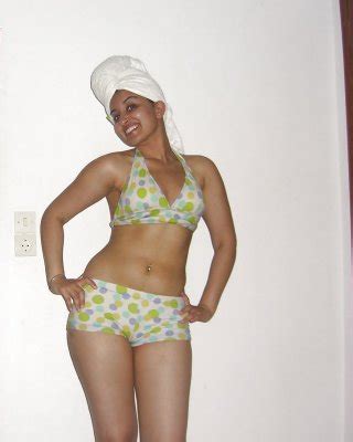 Aunty In Saree Exposing Navel And Boobs Porn Pictures XXX Photos Sex Images 1394310 PICTOA