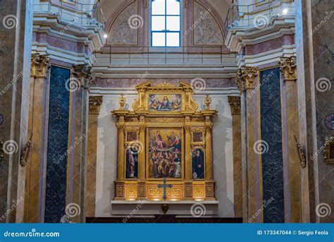 L Aquila Abruzzo Chiesa Di Santa Maria Del Suffragio Fotografia Stock