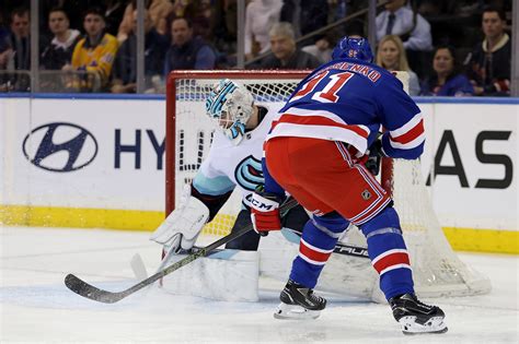 Watch Vladimir Tarasenko score on his first shot with New York Rangers ...