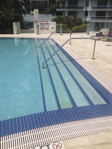 Elevated Residential Pool – Southern Blue Pools Inc.