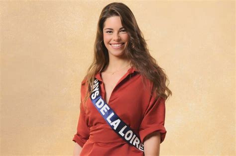 Miss France 2024 qui est Clémence Ménard élue Miss Pays de la Loire