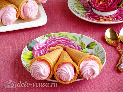 Вафельные рожки с кремом - пошаговый рецепт с фото