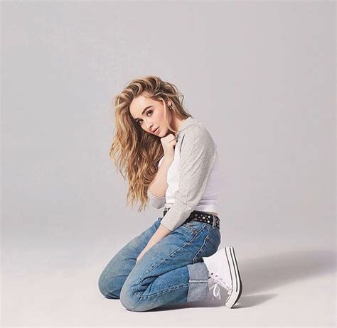 Pin De Zsuzsi Szebeni En Sabrina Carpenter Sabrina Carpenter Famosos Fotos De Sabrina