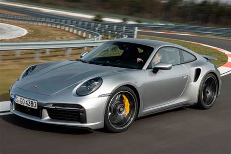 Ficha técnica completa do Porsche 911 Turbo S 3 7 2022 Heycar