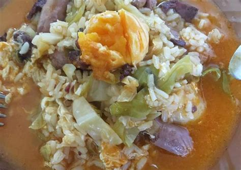 Arroz De Salsichas Frescas Couve Lombarda E Ovos Escalfados Receita