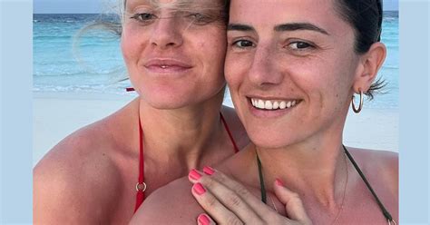 Le jour du Nouvel An Ellie Carpenter et Danielle van de Donk révèlent