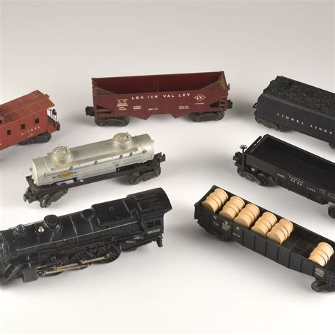 1950's Lionel Train Set | EBTH