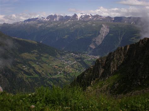 Percorsi In Mountain Bike Svizzera Al Cospetto Dell Aletschgletscher