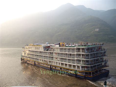 Yangtze River Cruise Photo