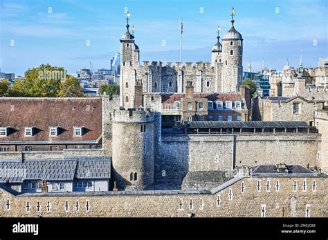 Tower Of London London Uk Elevated View Stock Photo Alamy