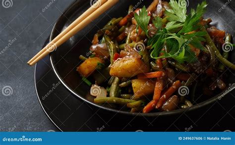 Colorful Pan Fried Vegetables Asian Style Asian Vegetarian Sweet And Sour Mixed Vegetable