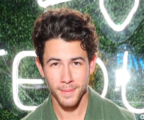 Nick Jonas Shares 4 Signs That Led To Diabetes 1 Diagnosis