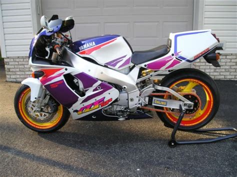 1994 Yamaha Yzf 750 R Motozombdrivecom