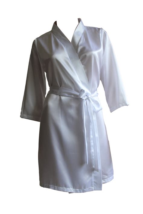 Elegant Short White Robe Luxurious Comfort Casaveve