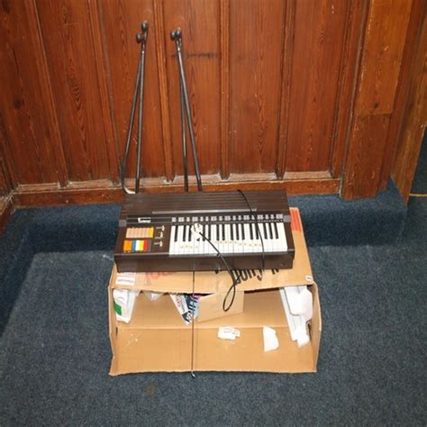 Italian Bontempi Electric Organ Boxed Barnebys