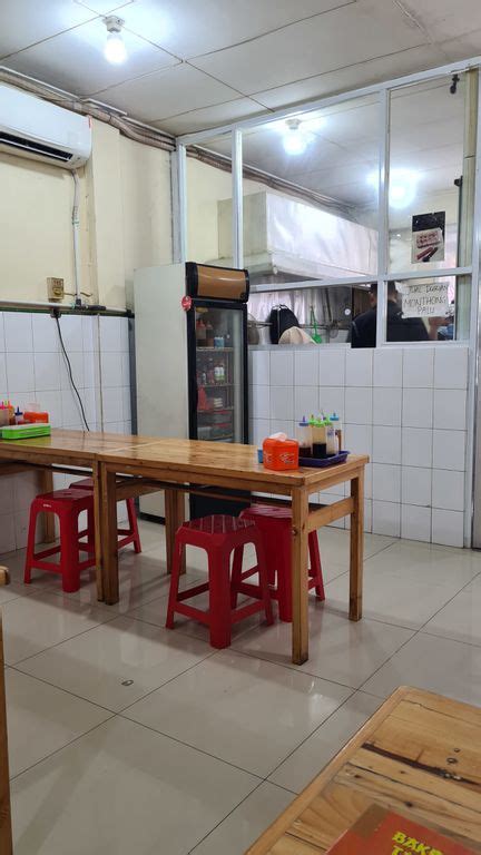 Bakmi Menarik Review Benhard Sianipar Di Restoran Bakmi Kepiting