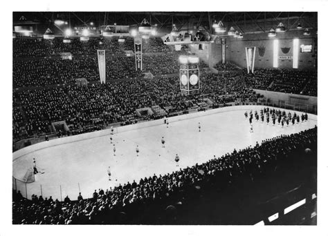 Maple Leaf Gardens - Toronto Maple Leafs - Toronto, ON [1920x1368] : stadiumporn