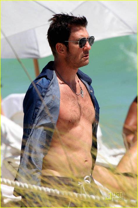 Dylan Mcdermott Body