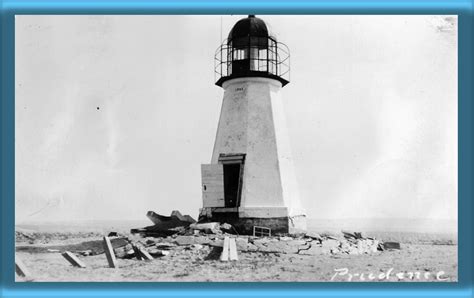 Prudence Island Lighthouse Photo 10 - Lighthouse