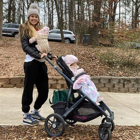 Kathryn Boyd Brolin Aged 35, Net Worth, Parents, Height, Instagram