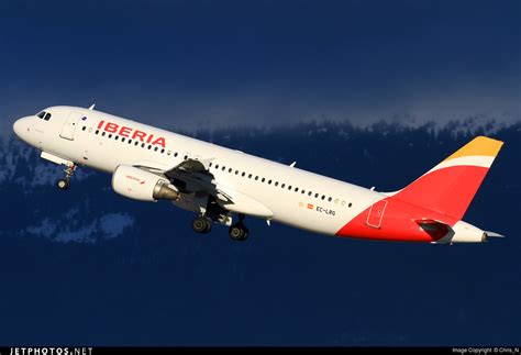 EC LRG Airbus A320 214 Iberia Chris N JetPhotos