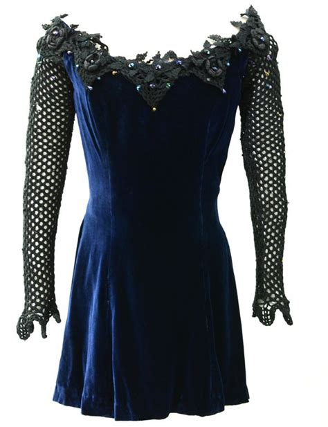 riverdance costumes - Google Search | Irish dancing dresses, Irish dance solo dress, Irish dress